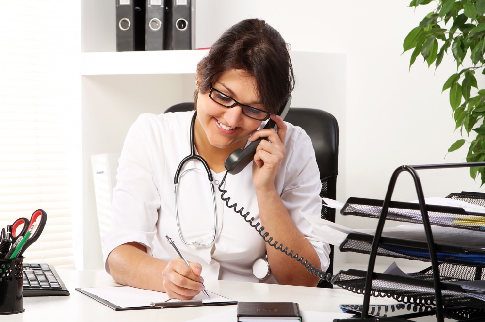 Telekonsultacje z Lekarzem: Oszczędność Czasu i Wygoda Pacjentów